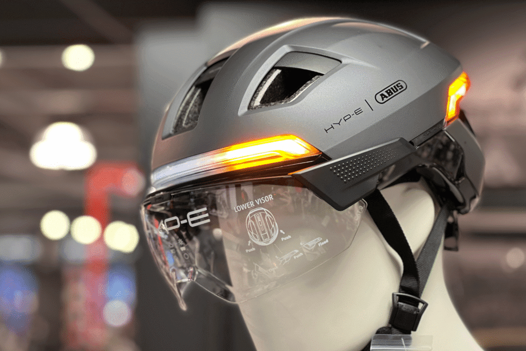 Abus helm met verlichting